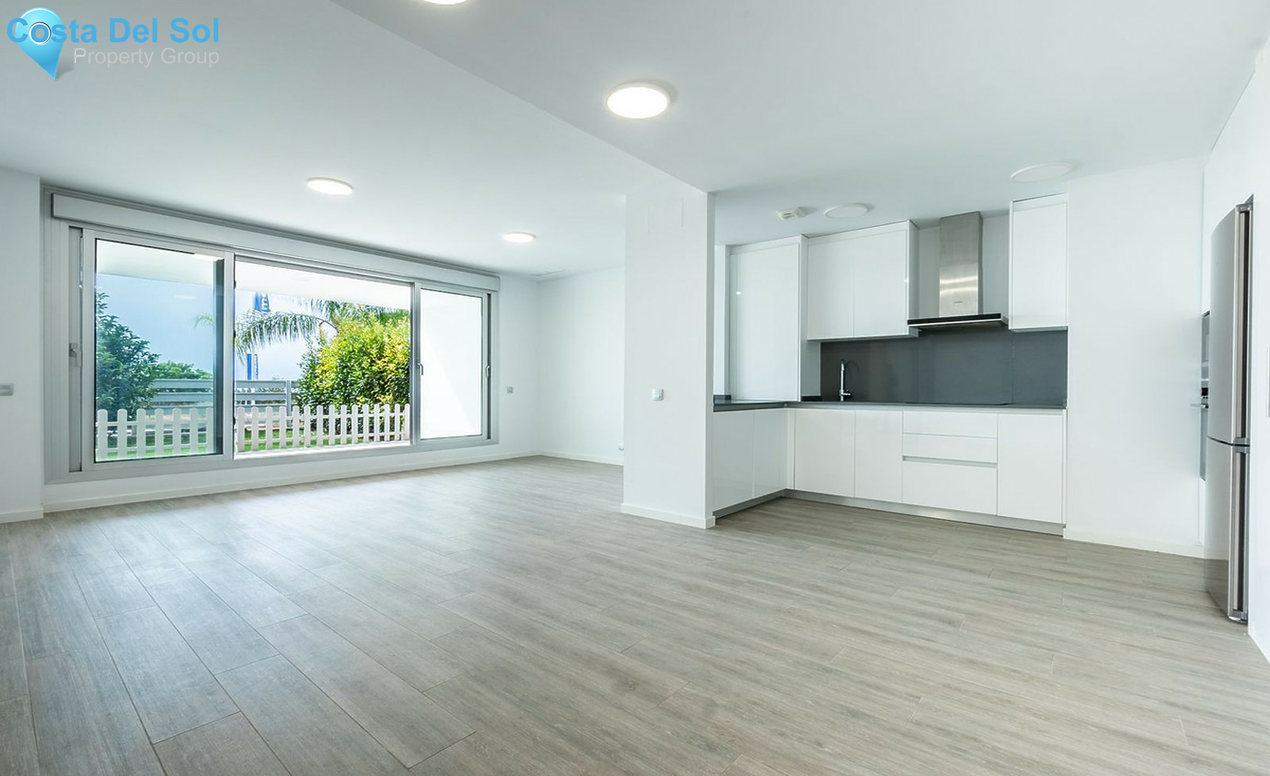 Ground Floor Apartment in New Golden Mile-1460620