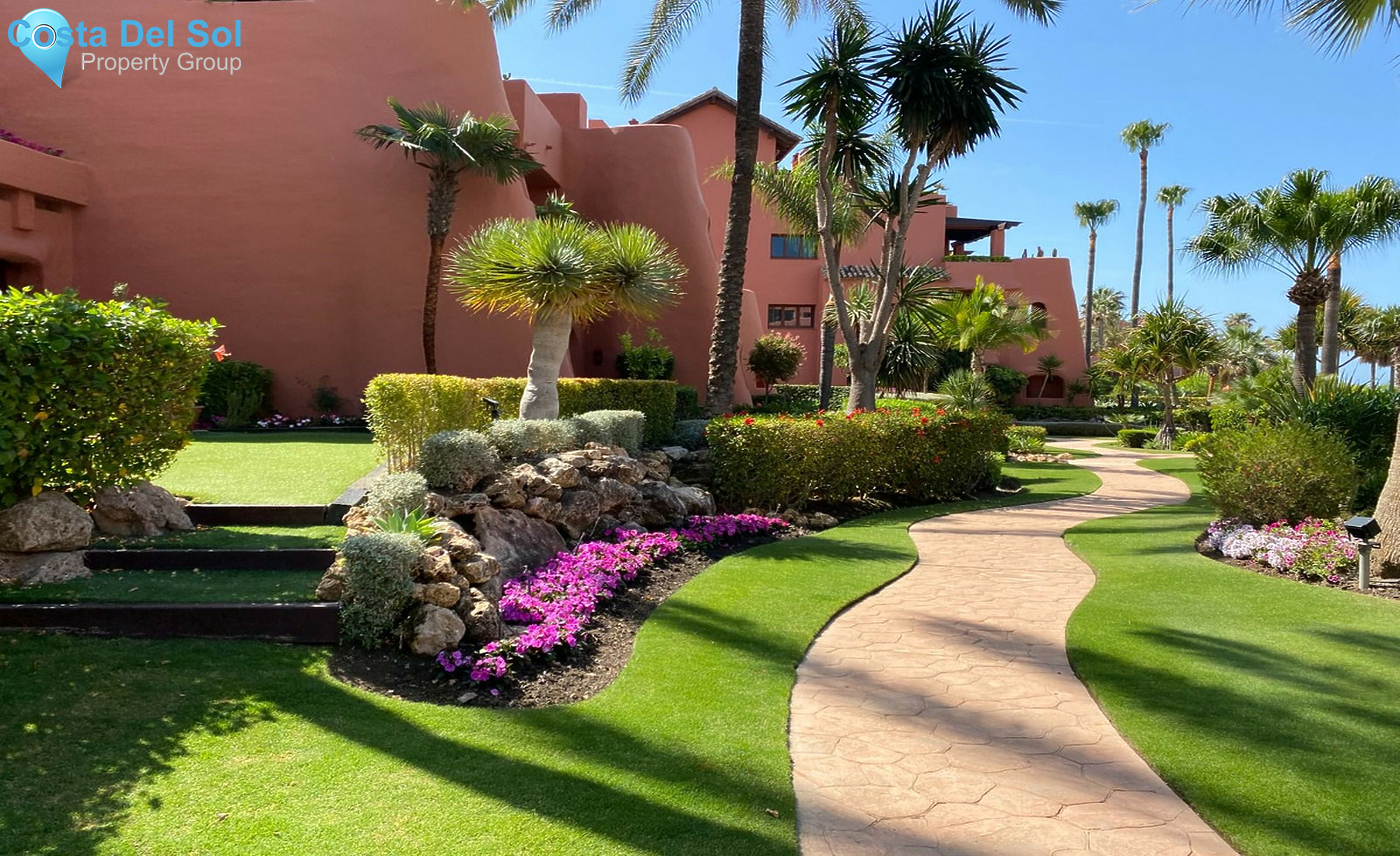 Ground Floor Apartment in New Golden Mile-1523524