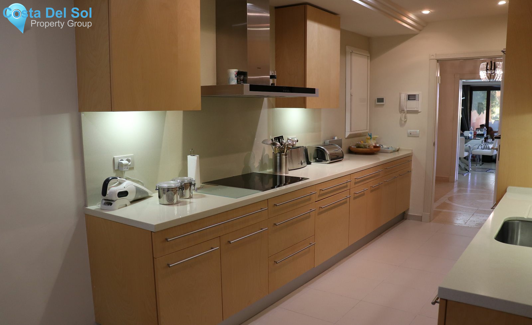 Ground Floor Apartment in New Golden Mile-1199882