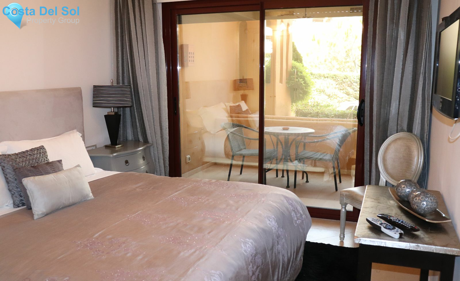 Ground Floor Apartment in New Golden Mile-1199885