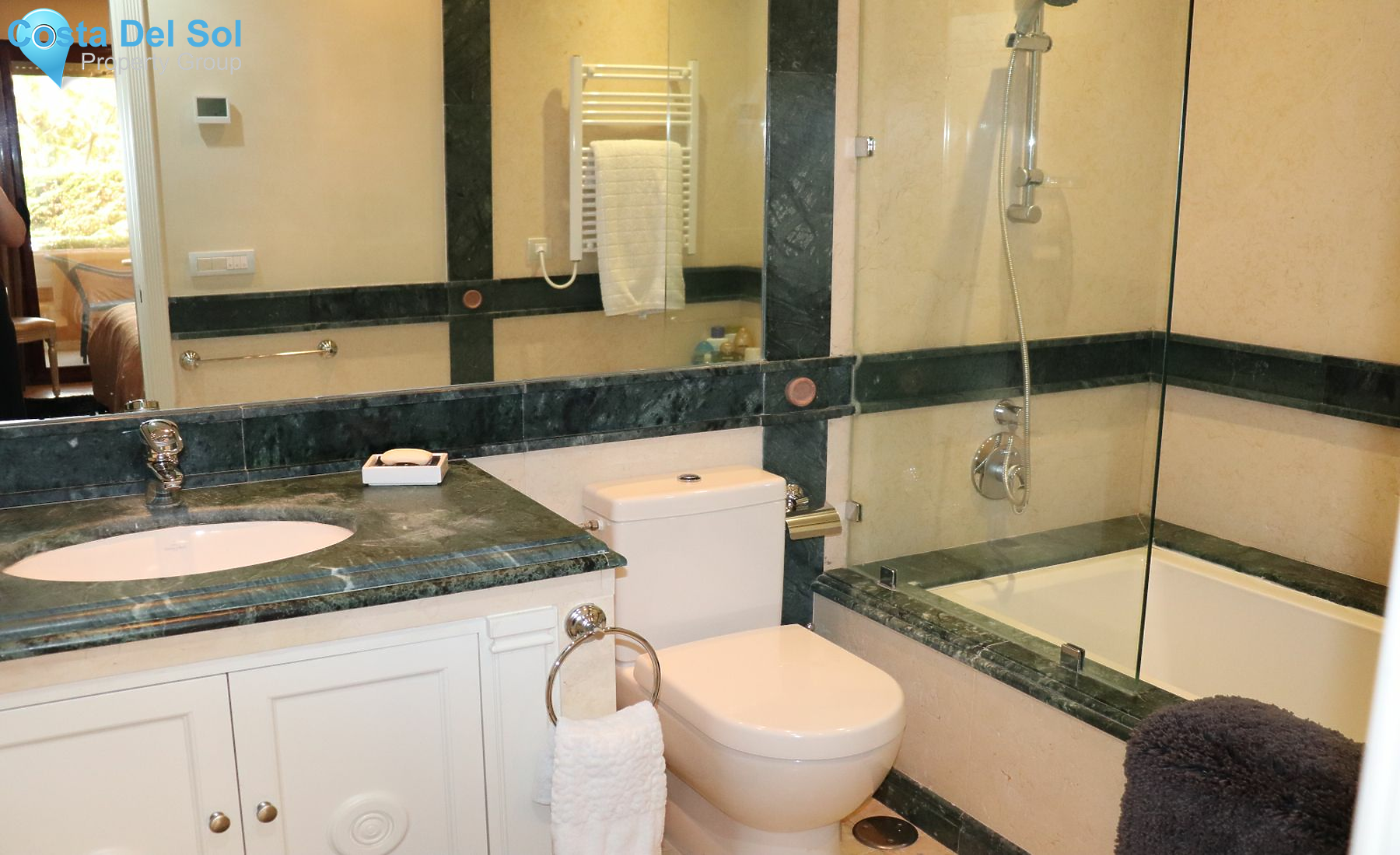 Ground Floor Apartment in New Golden Mile-1199887