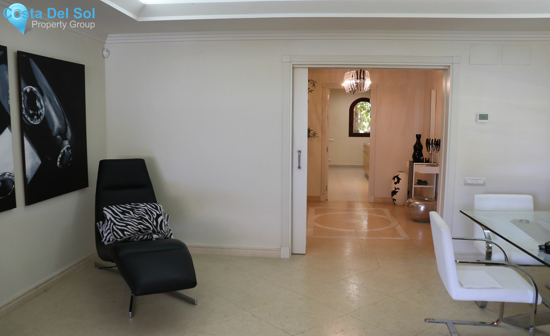 Ground Floor Apartment in New Golden Mile-1199876