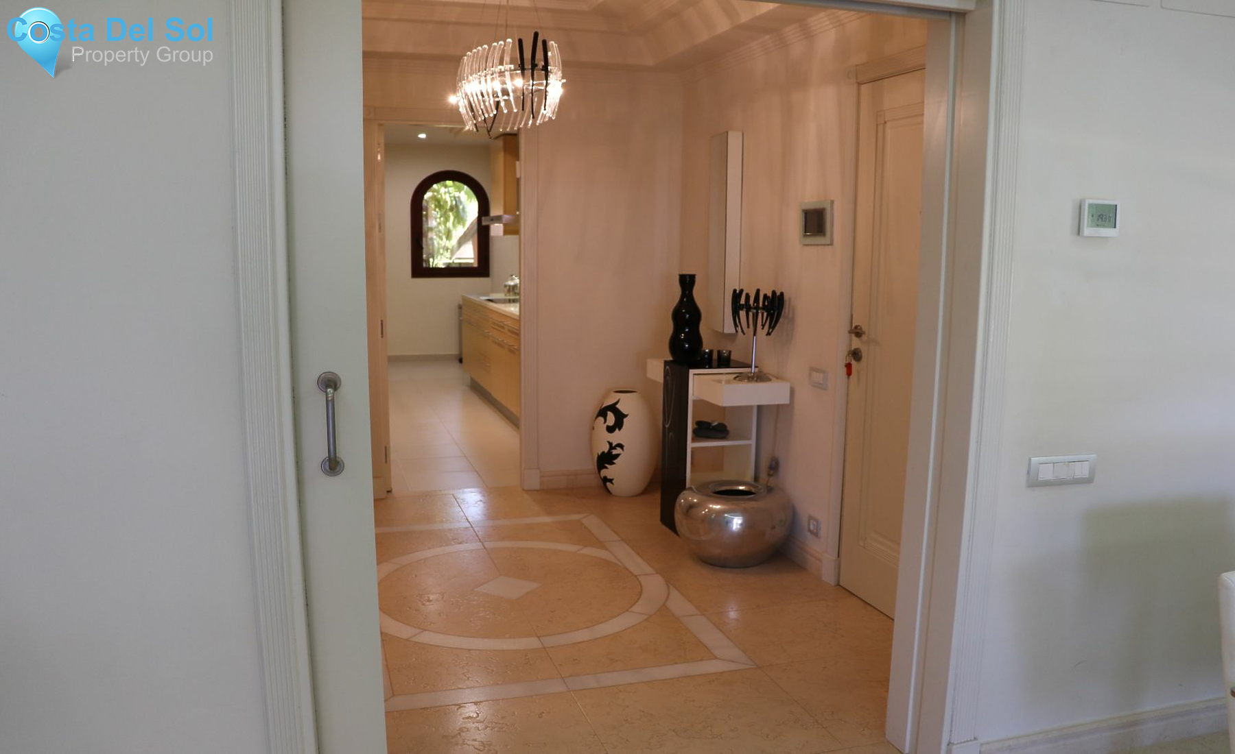 Ground Floor Apartment in New Golden Mile-1199879