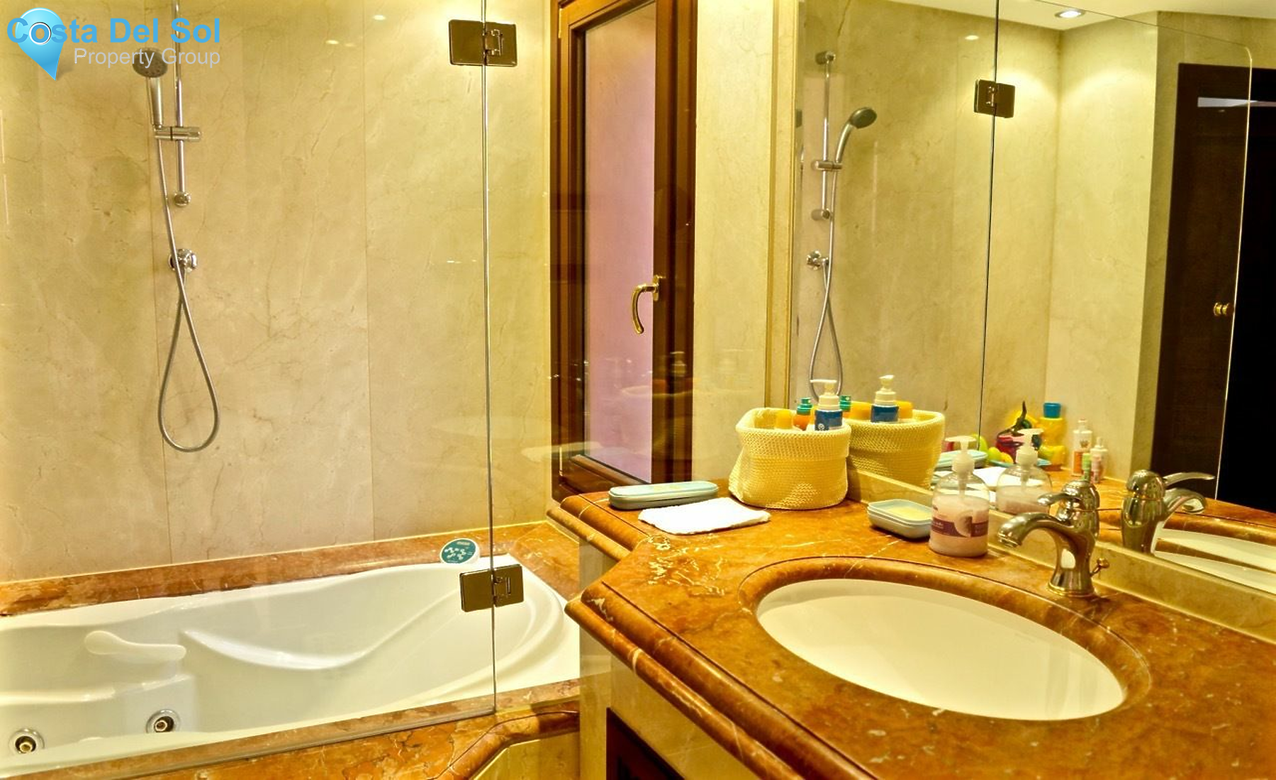 Ground Floor Apartment in New Golden Mile-1467661