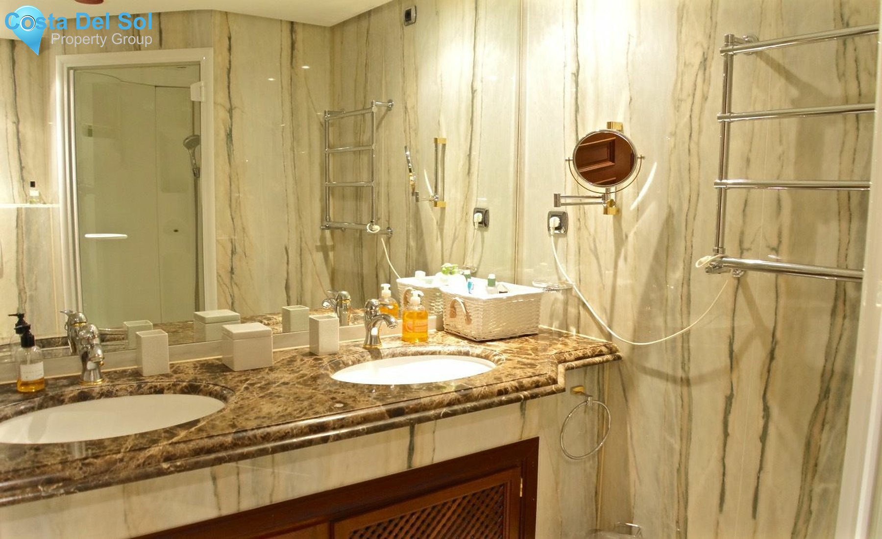 Ground Floor Apartment in New Golden Mile-1467663
