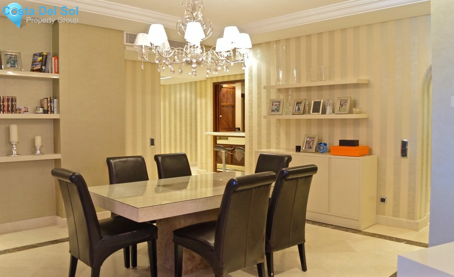 Ground Floor Apartment in New Golden Mile-1467651