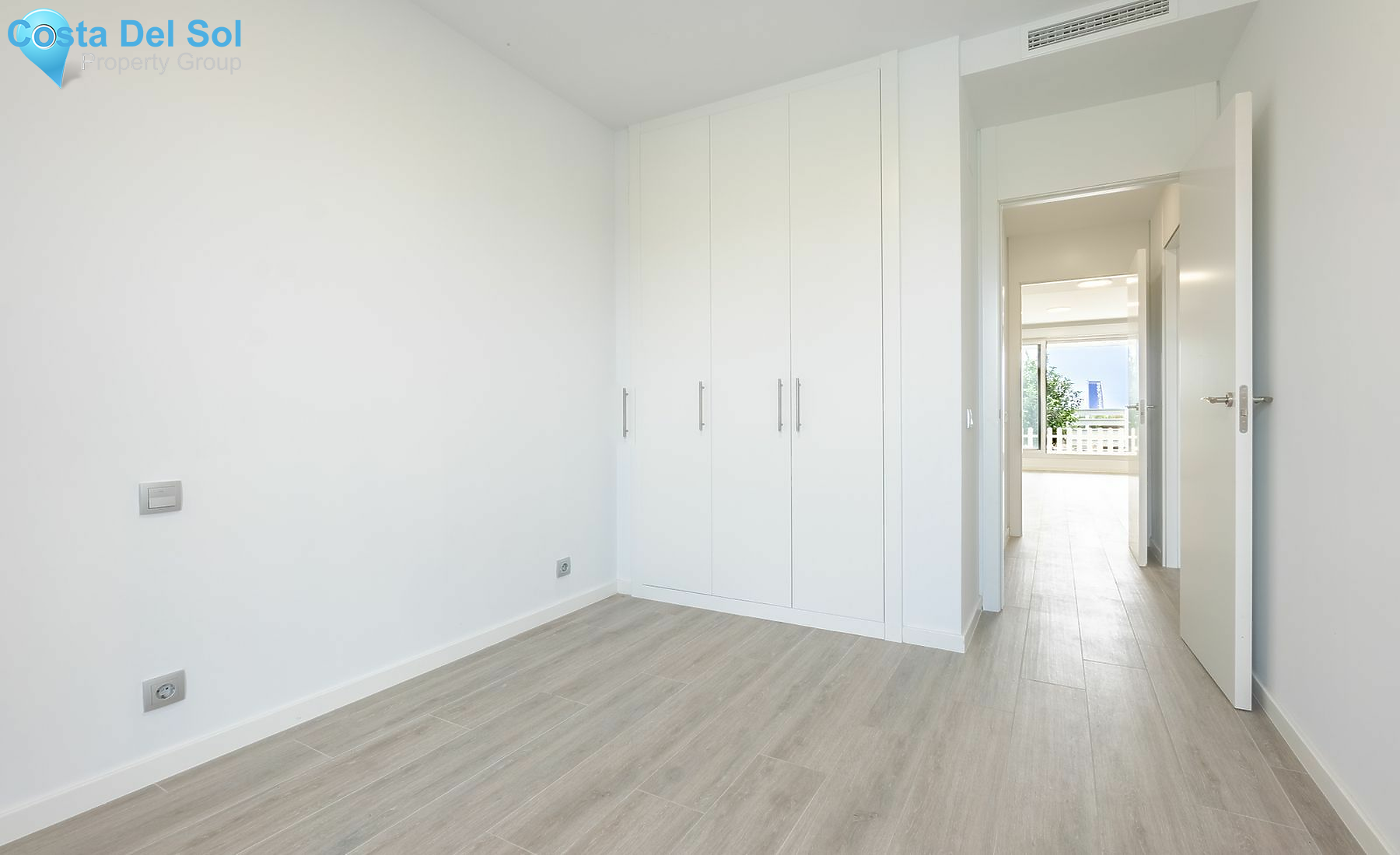 Ground Floor Apartment in New Golden Mile-1473378