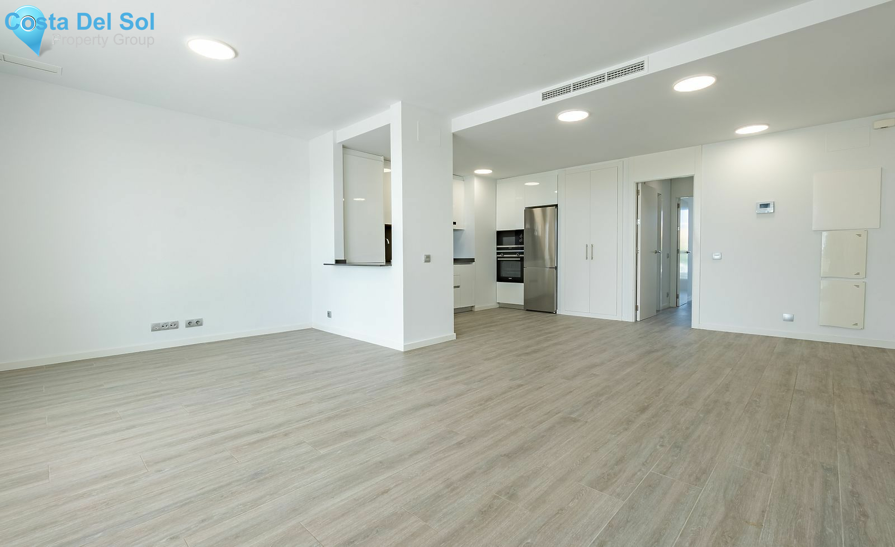 Ground Floor Apartment in New Golden Mile-1473382