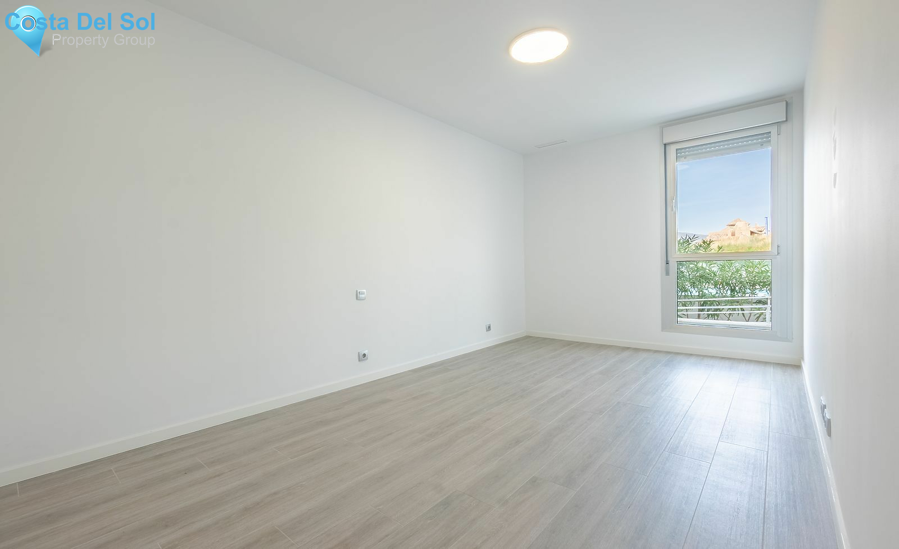 Ground Floor Apartment in New Golden Mile-1473376