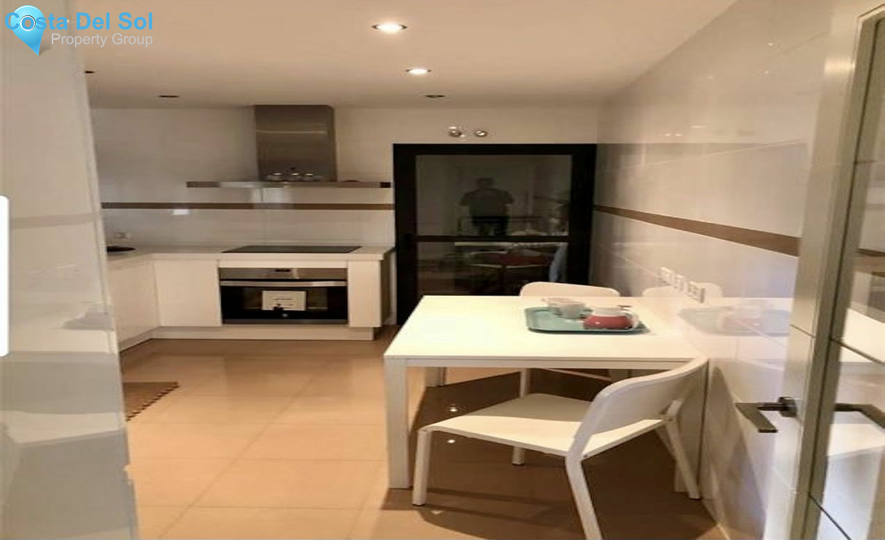 Ground Floor Apartment in New Golden Mile-1517588