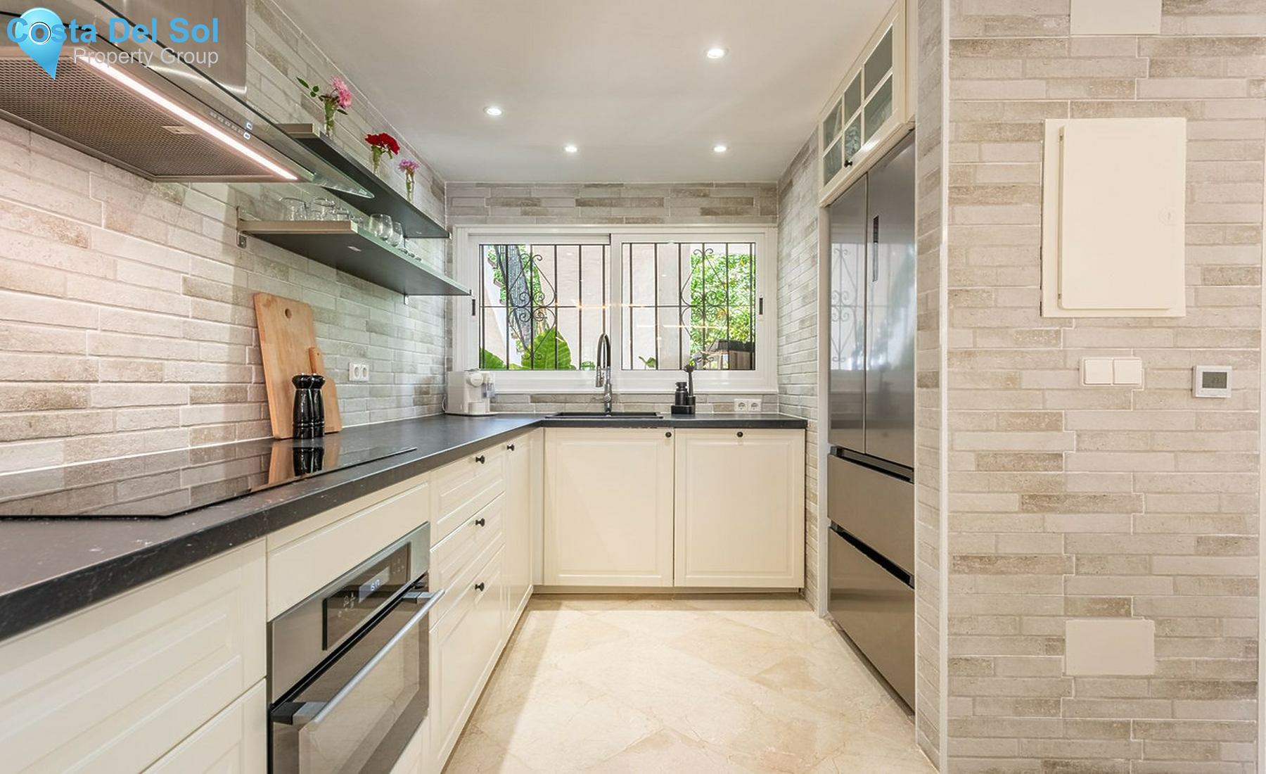 Ground Floor Apartment in Nueva Andalucía-1263144