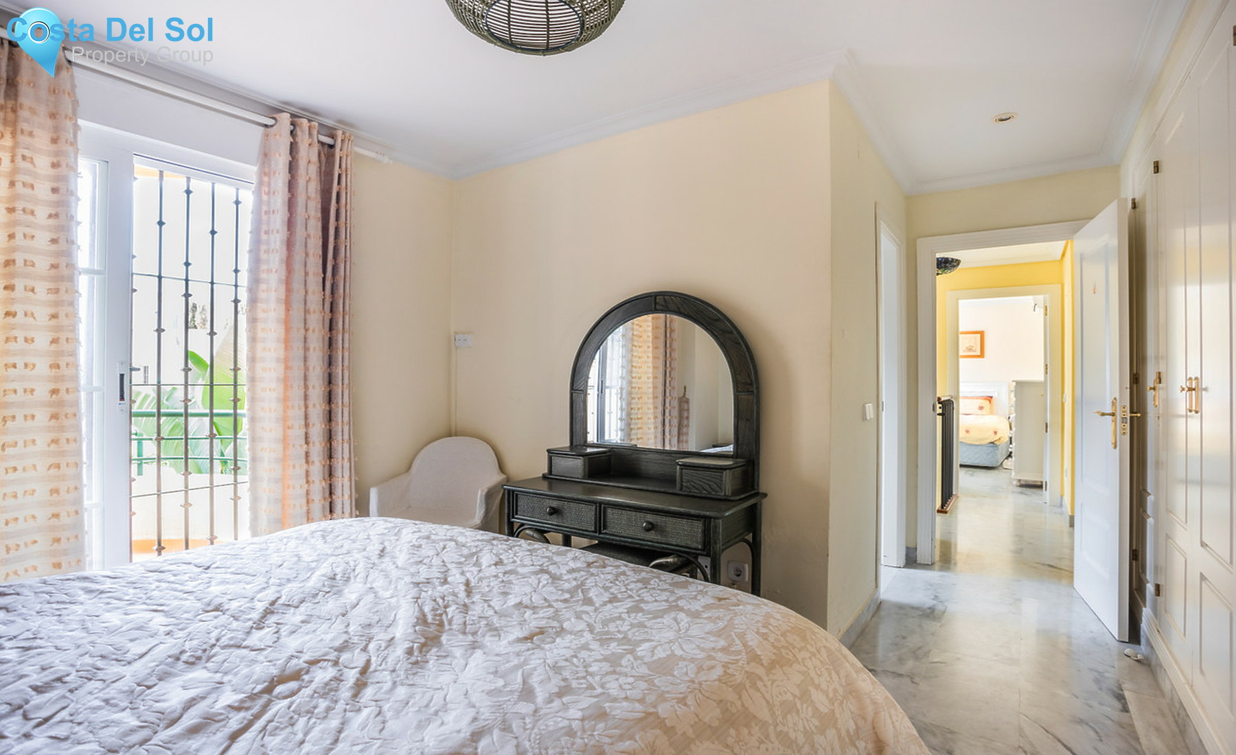 Ground Floor Apartment in Nueva Andalucía-1286824