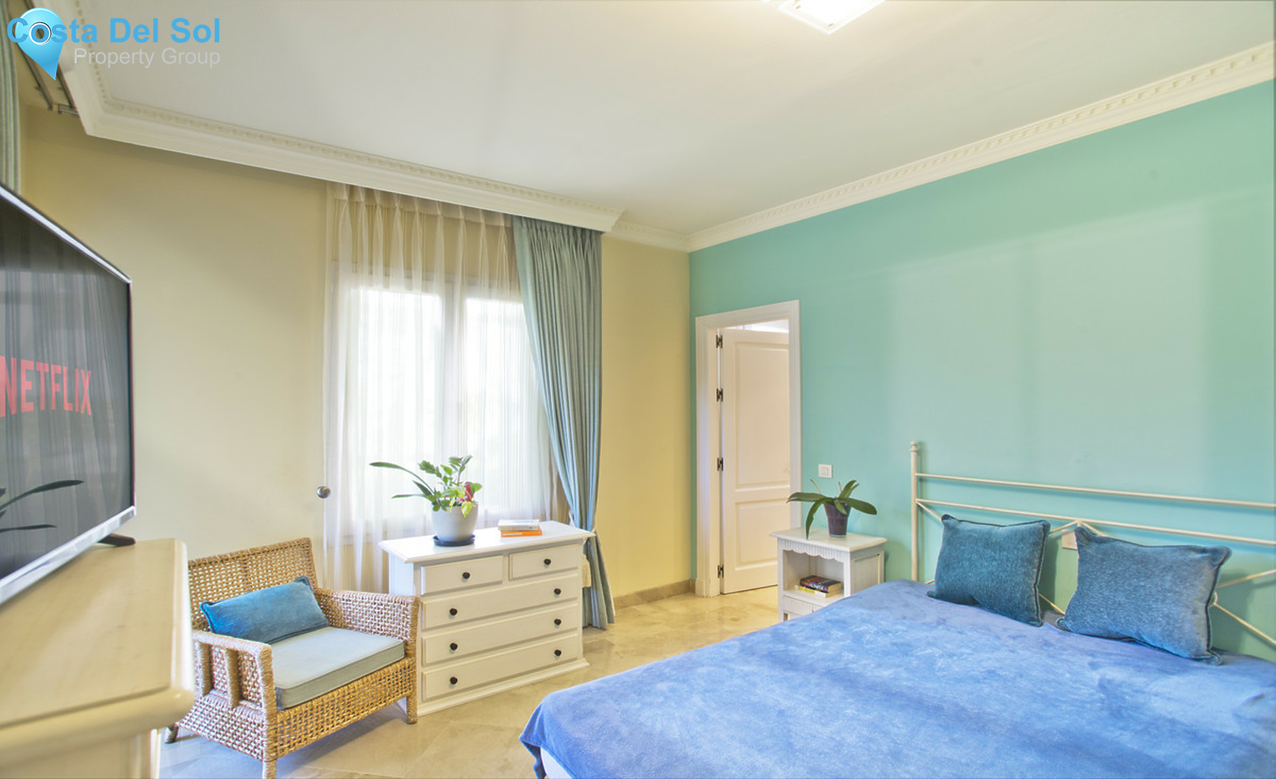 Ground Floor Apartment in Nueva Andalucía-1295595