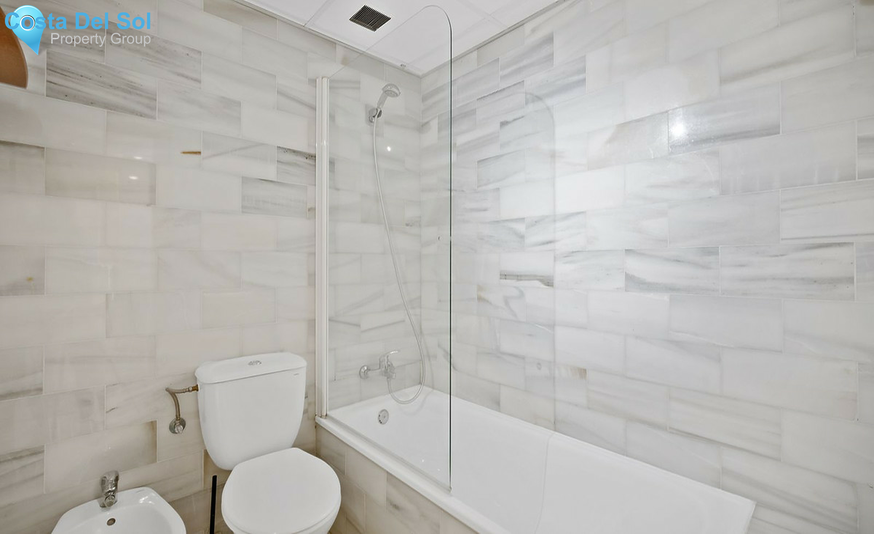 Ground Floor Apartment in Nueva Andalucía-1405503