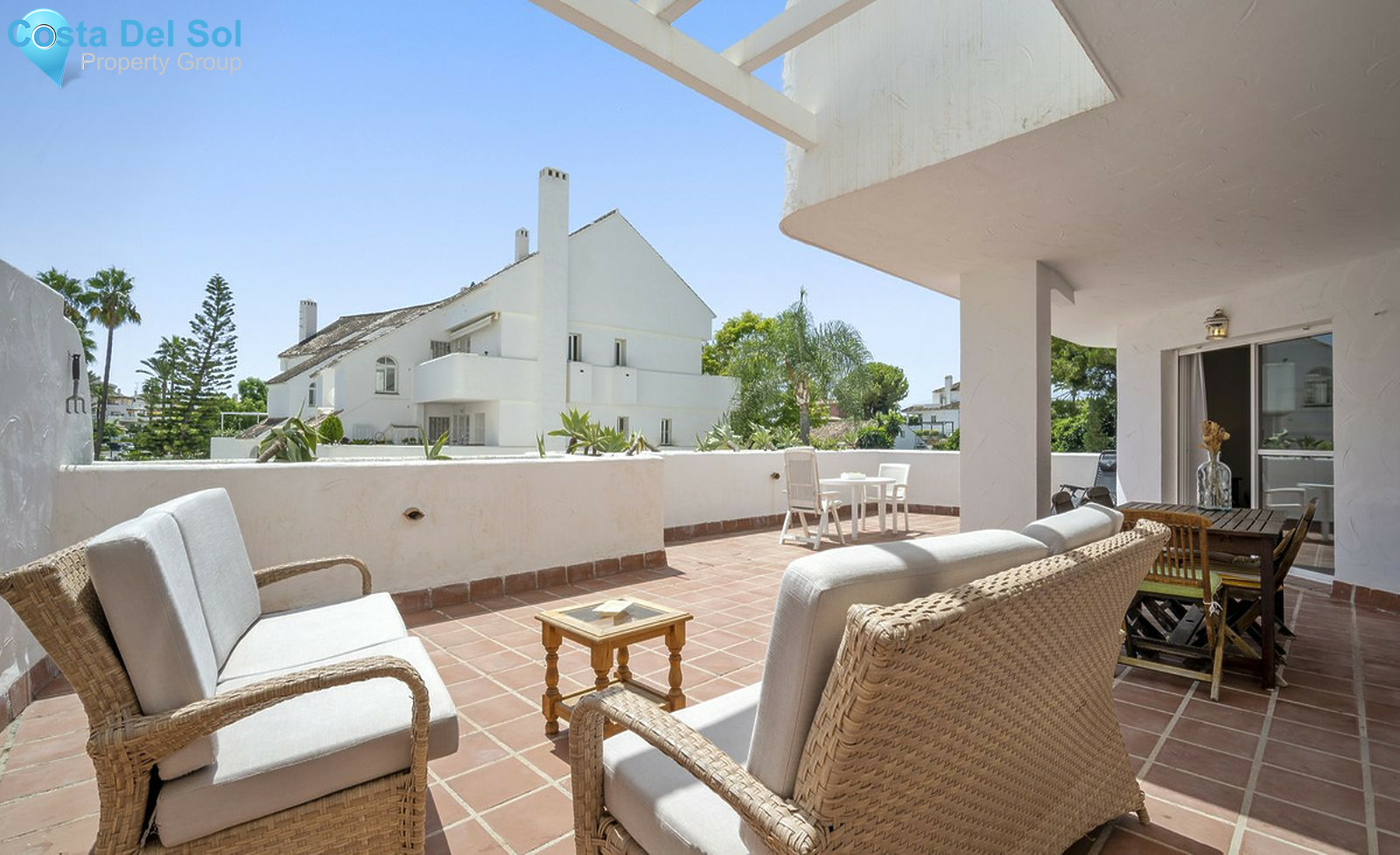 Ground Floor Apartment in Nueva Andalucía-1405486