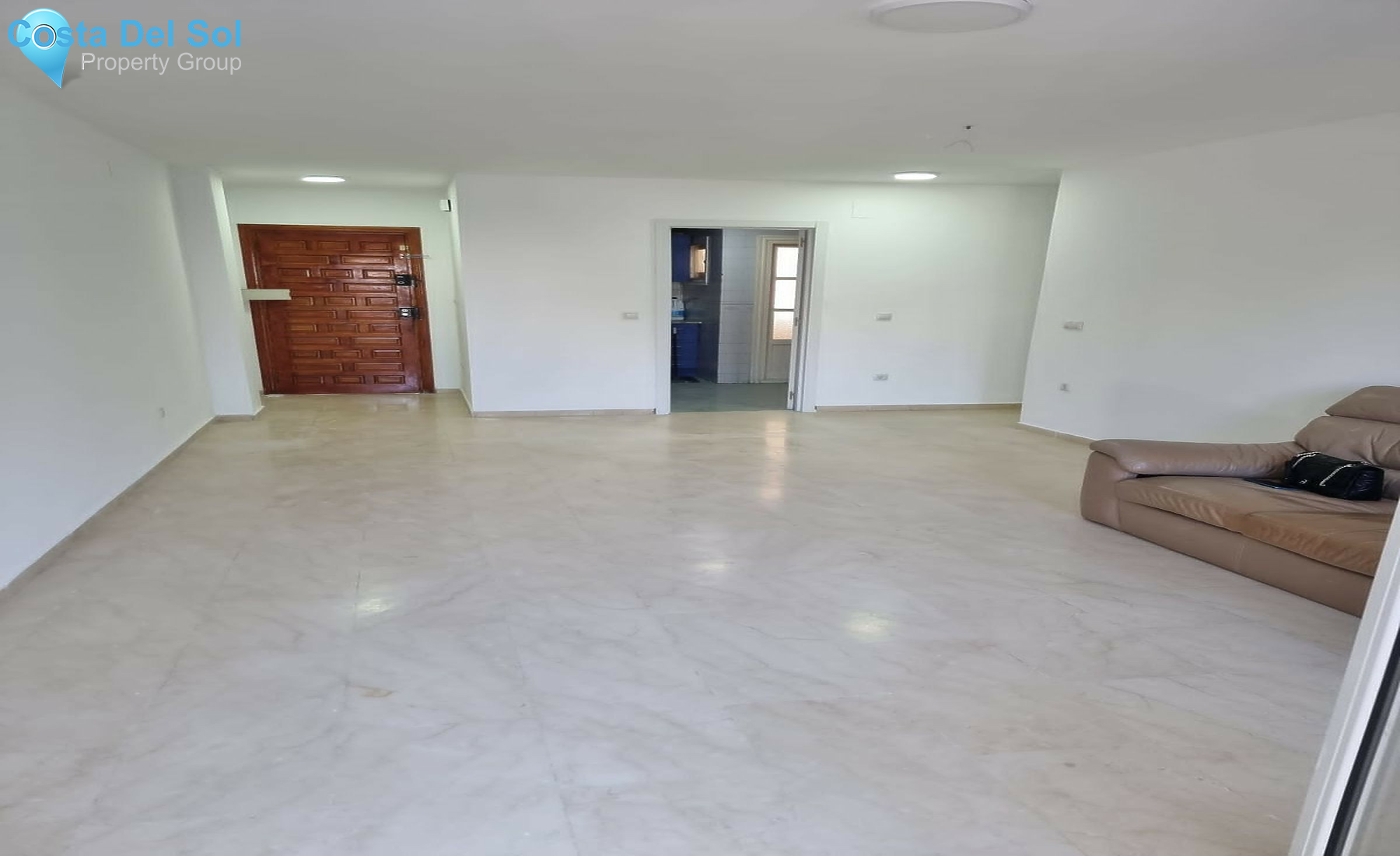 Ground Floor Apartment in Nueva Andalucía-1414491