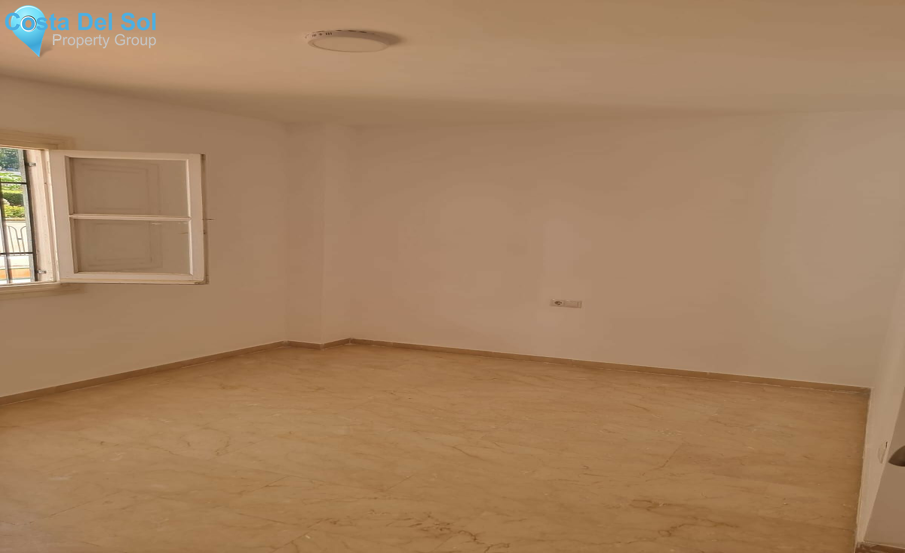 Ground Floor Apartment in Nueva Andalucía-1414493