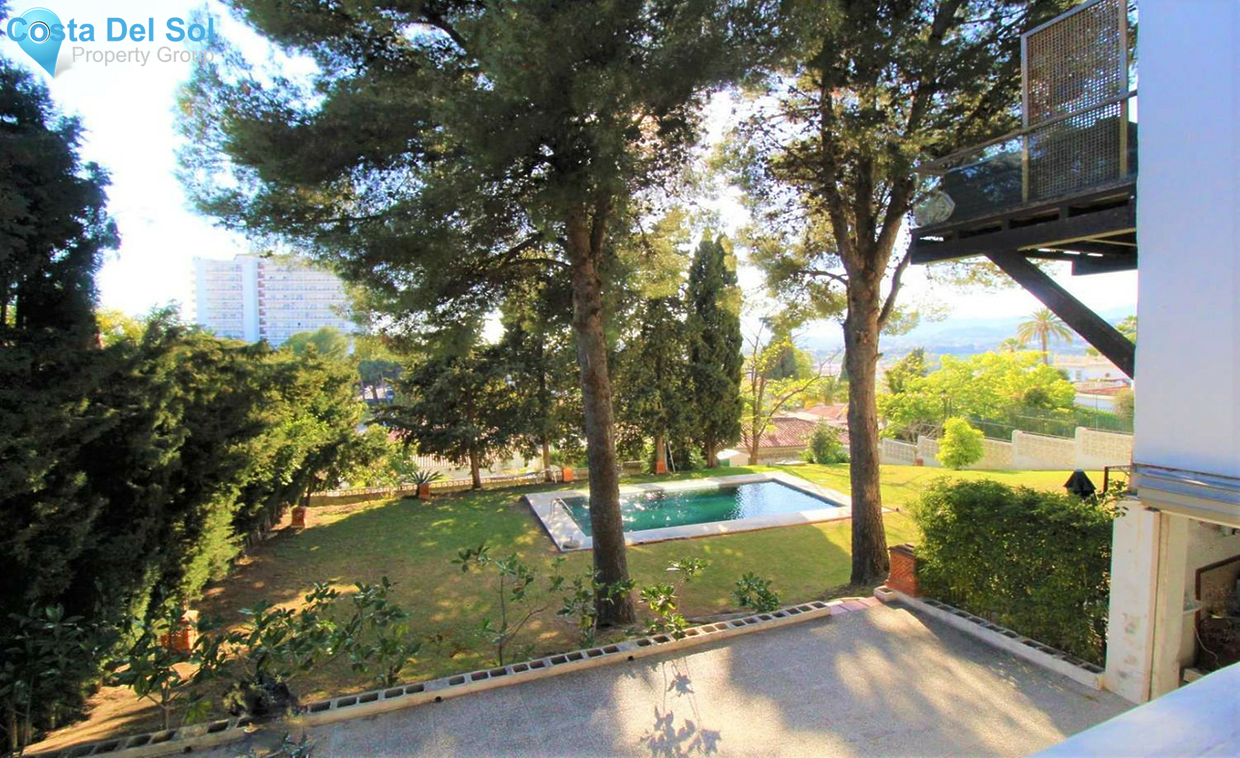 Ground Floor Apartment in Nueva Andalucía-1415498