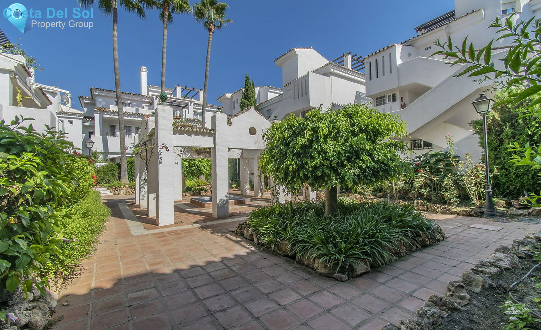 Ground Floor Apartment in Nueva Andalucía-1476948