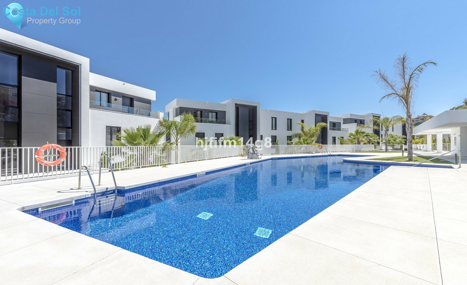 Ground Floor Apartment in Nueva Andalucía-1478877