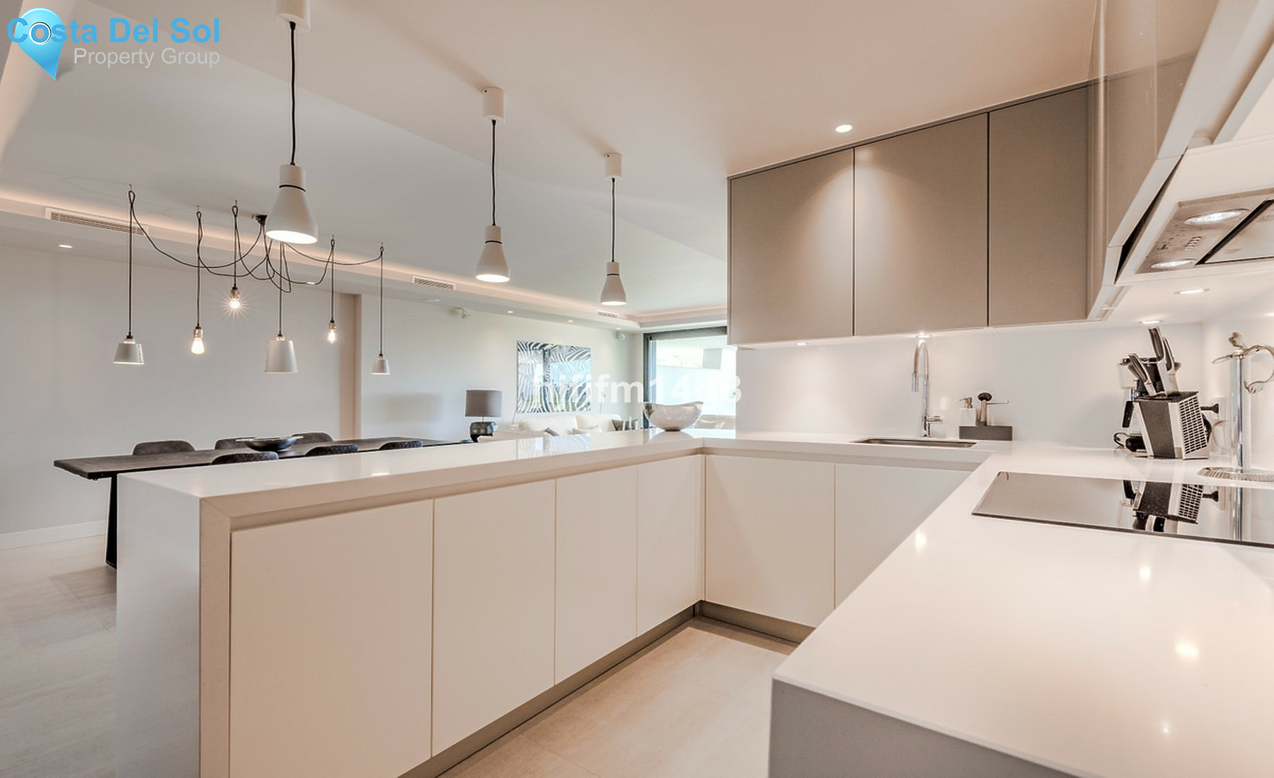 Ground Floor Apartment in Nueva Andalucía-1478865