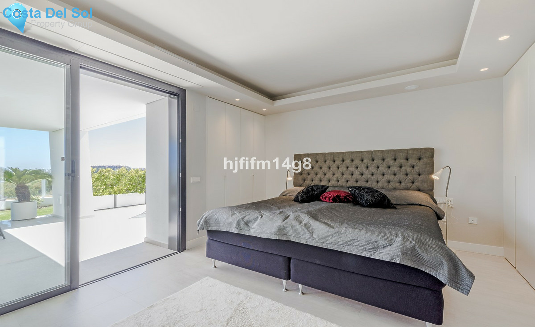 Ground Floor Apartment in Nueva Andalucía-1478867