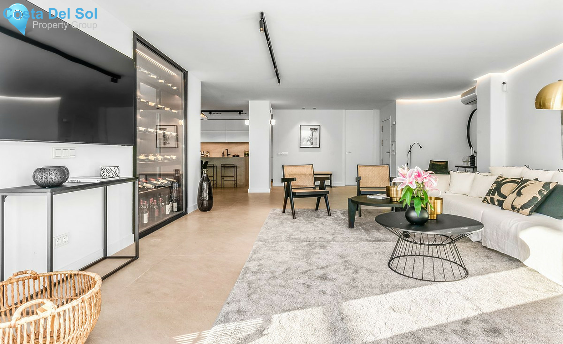Ground Floor Apartment in Nueva Andalucía-1502849