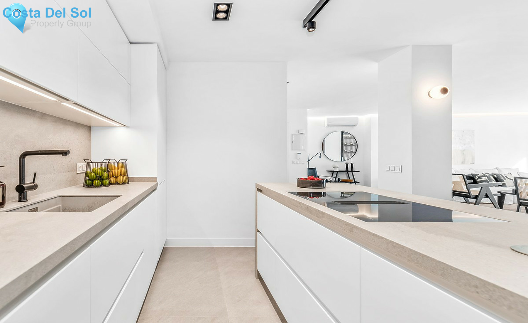 Ground Floor Apartment in Nueva Andalucía-1502841