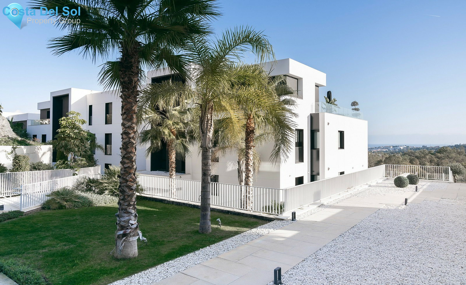 Ground Floor Apartment in Nueva Andalucía-1507499