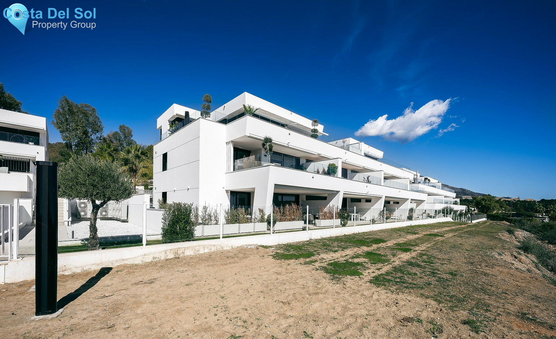 Ground Floor Apartment in Nueva Andalucía-1507497