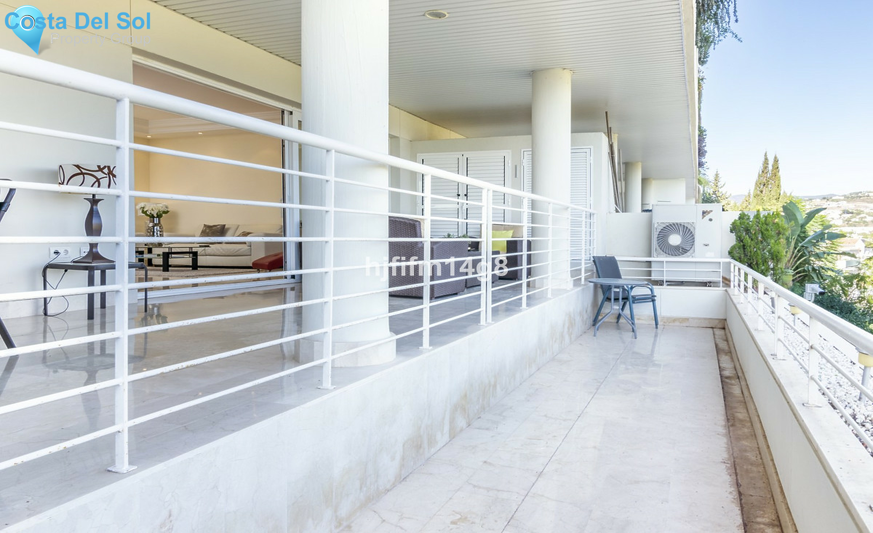 Ground Floor Apartment in Nueva Andalucía-1509708