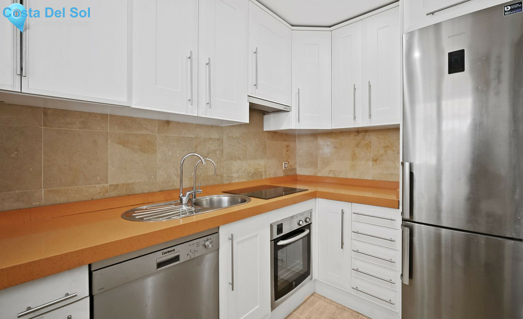 Ground Floor Apartment in Nueva Andalucía-1510984