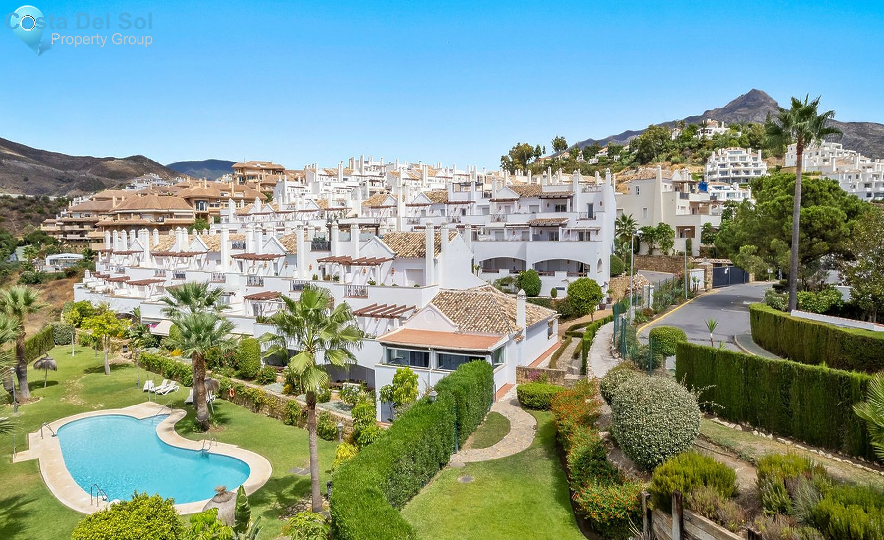 Ground Floor Apartment in Nueva Andalucía-1510972