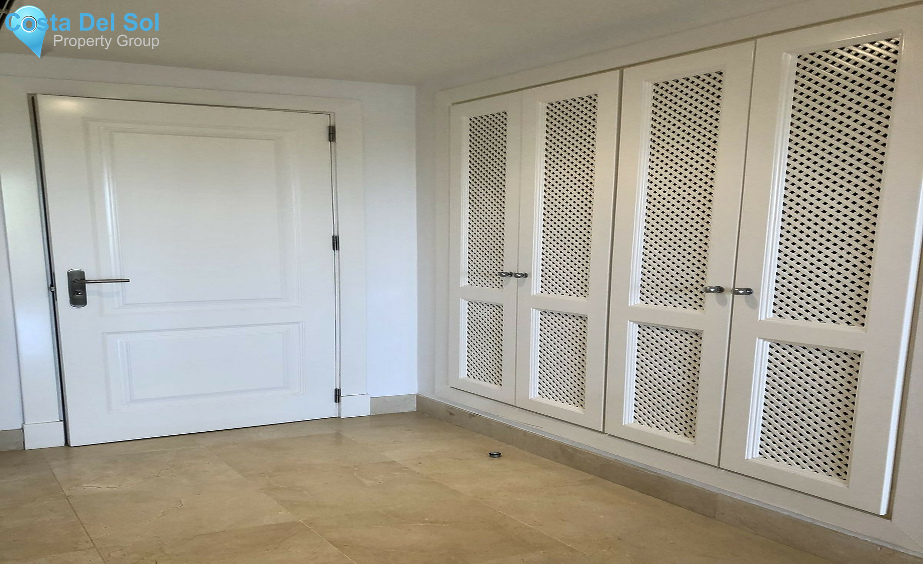 Ground Floor Apartment in Nueva Andalucía-1527761