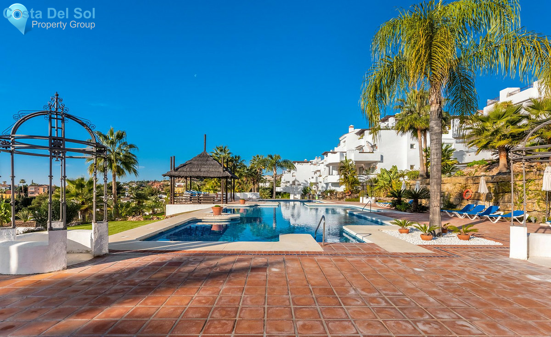 Ground Floor Apartment in Nueva Andalucía-1527744