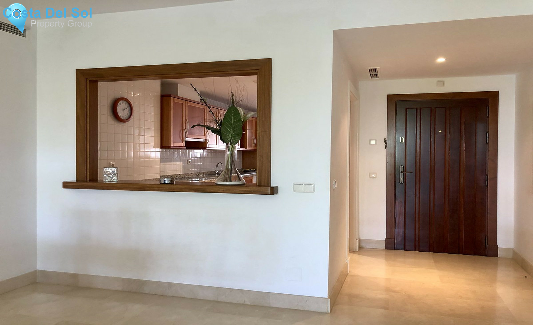 Ground Floor Apartment in Nueva Andalucía-1527751