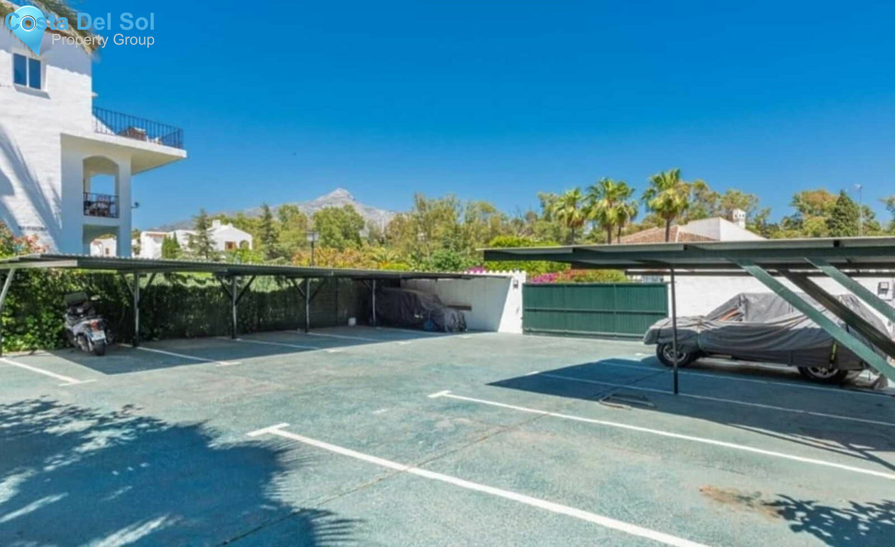 Ground Floor Apartment in Nueva Andalucía