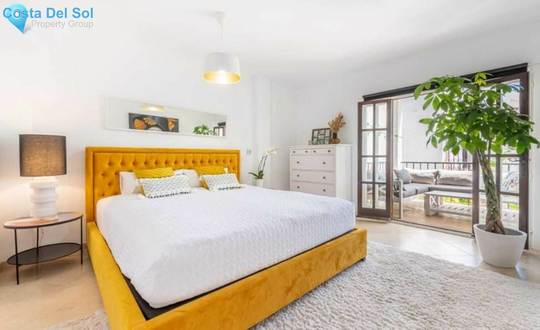 Ground Floor Apartment in Nueva Andalucía-1529599