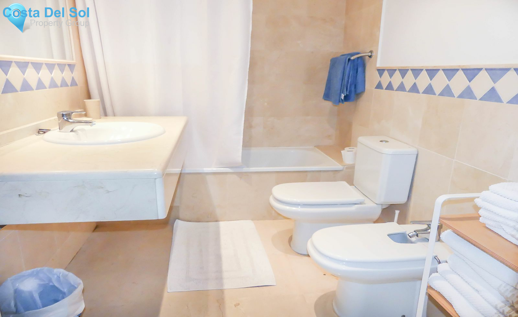 Ground Floor Apartment in Nueva Andalucía-1129566