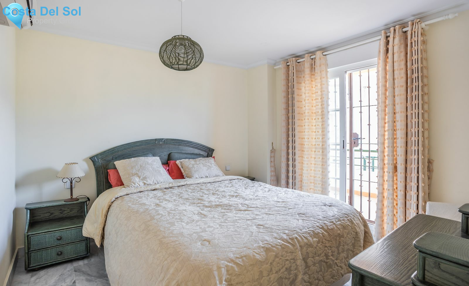 Ground Floor Apartment in Nueva Andalucía-1394269