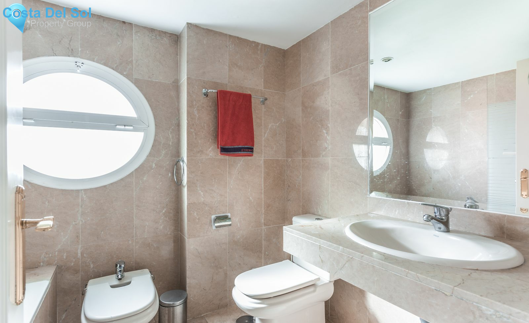 Ground Floor Apartment in Nueva Andalucía-1394278