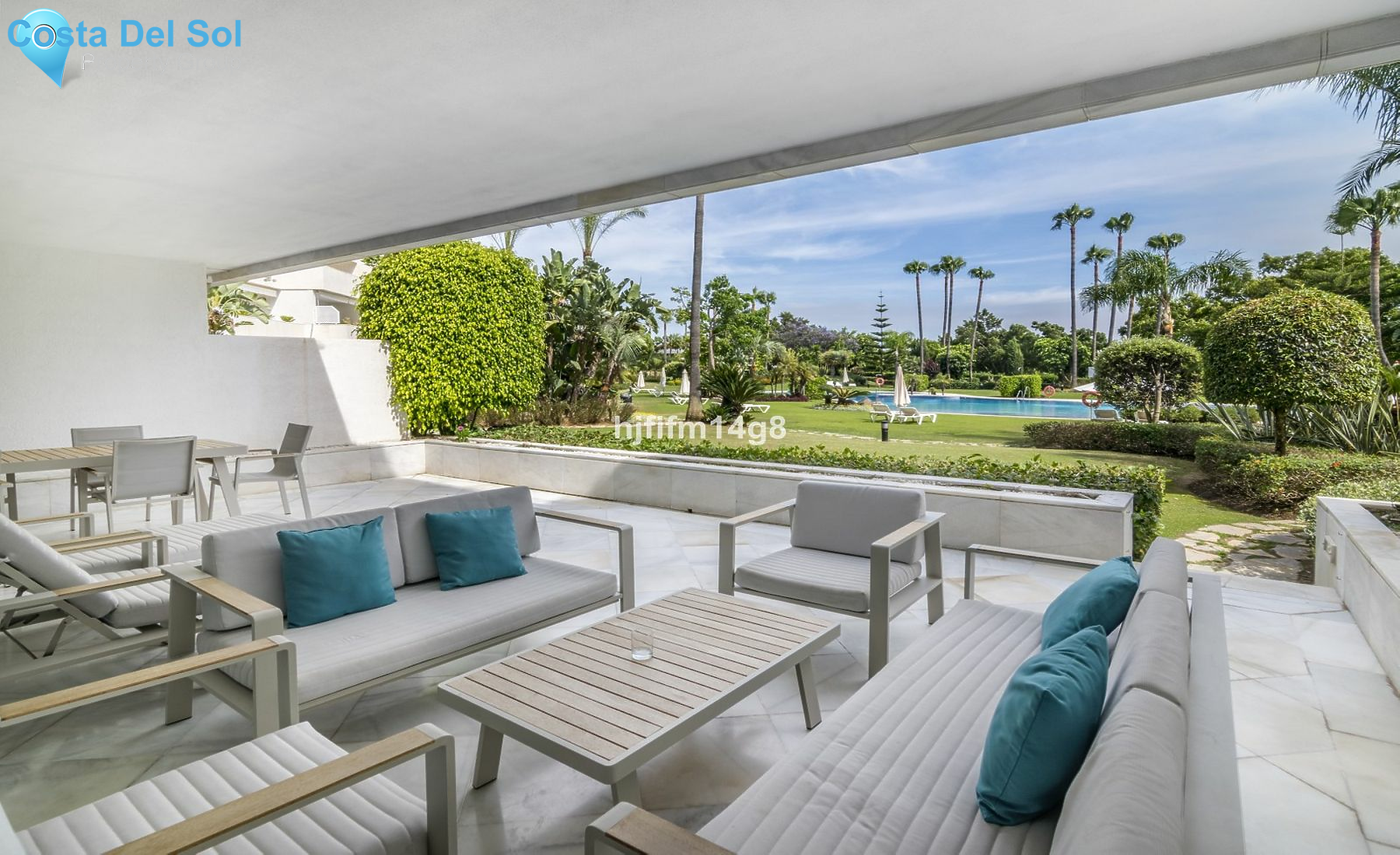 Ground Floor Apartment in Nueva Andalucía