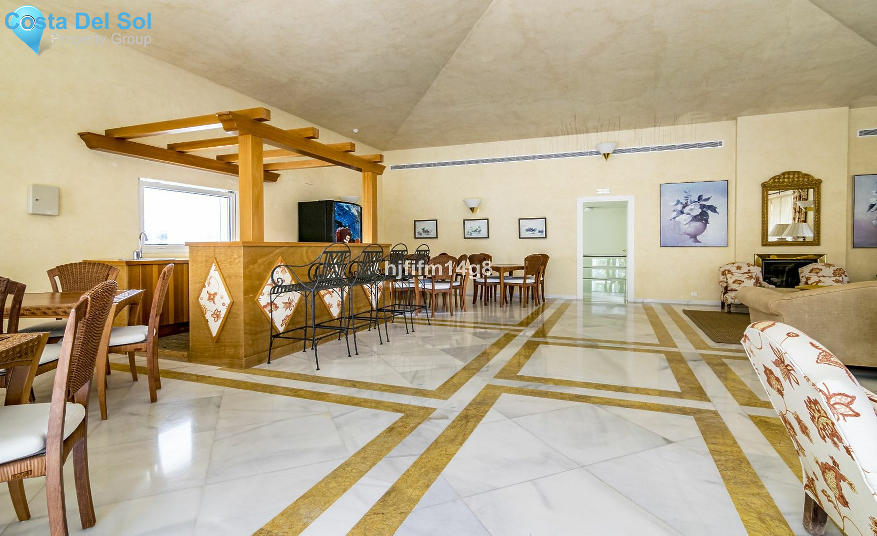 Ground Floor Apartment in Nueva Andalucía-1482151