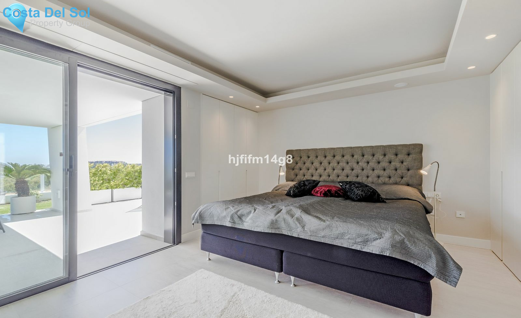 Ground Floor Apartment in Nueva Andalucía-1482163