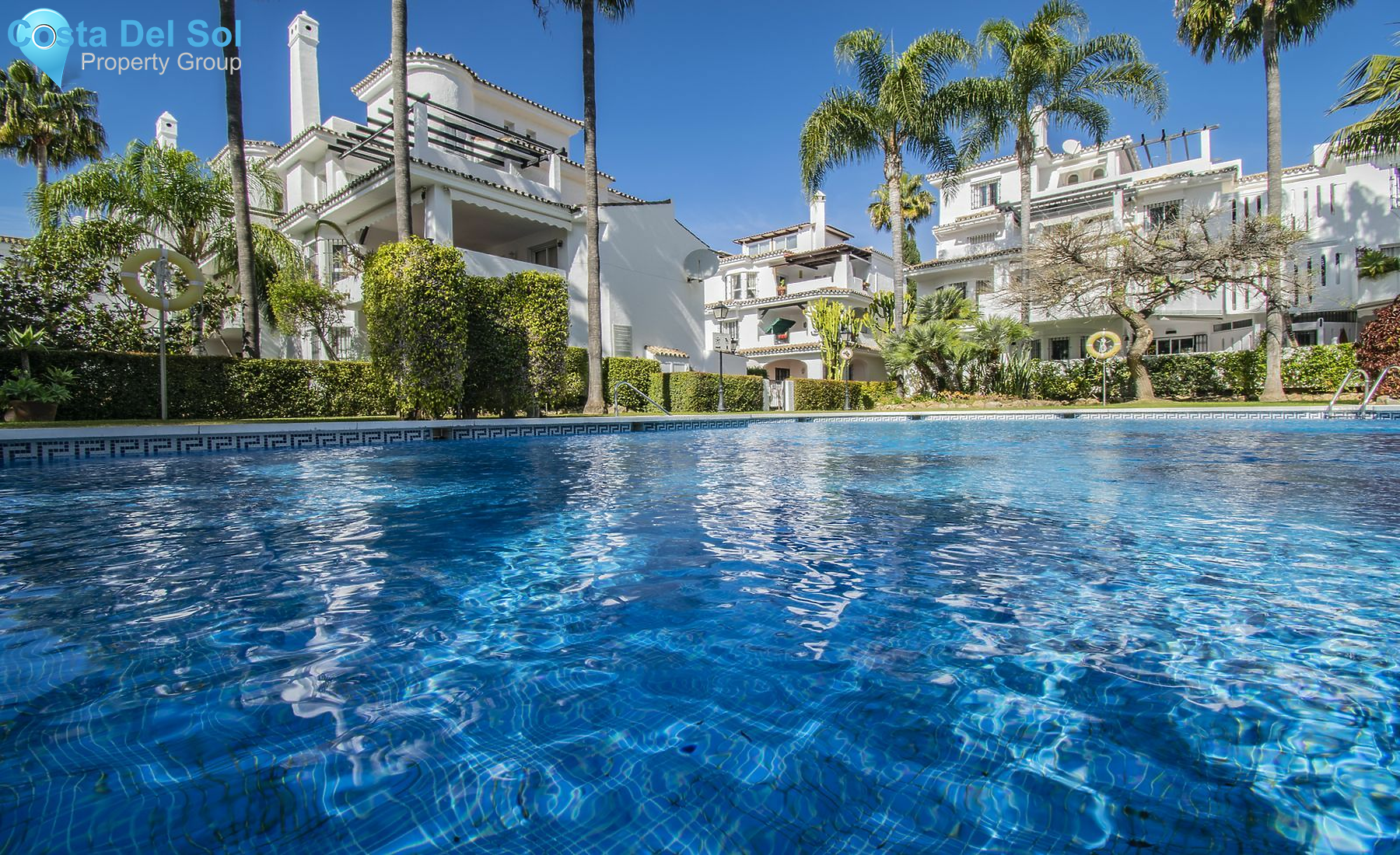 Ground Floor Apartment in Nueva Andalucía-1482557