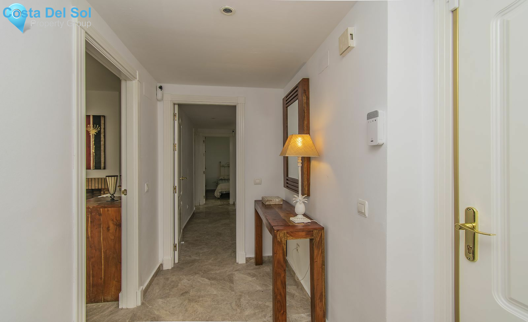 Ground Floor Apartment in Nueva Andalucía-1482564