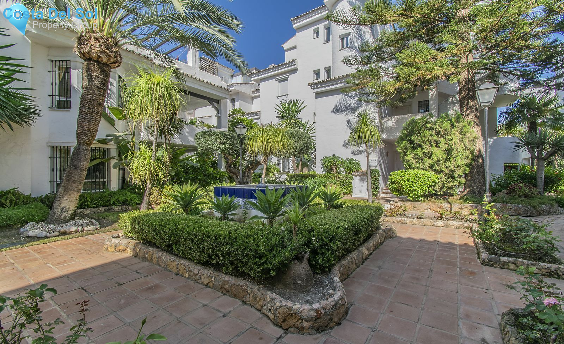 Ground Floor Apartment in Nueva Andalucía-1482553