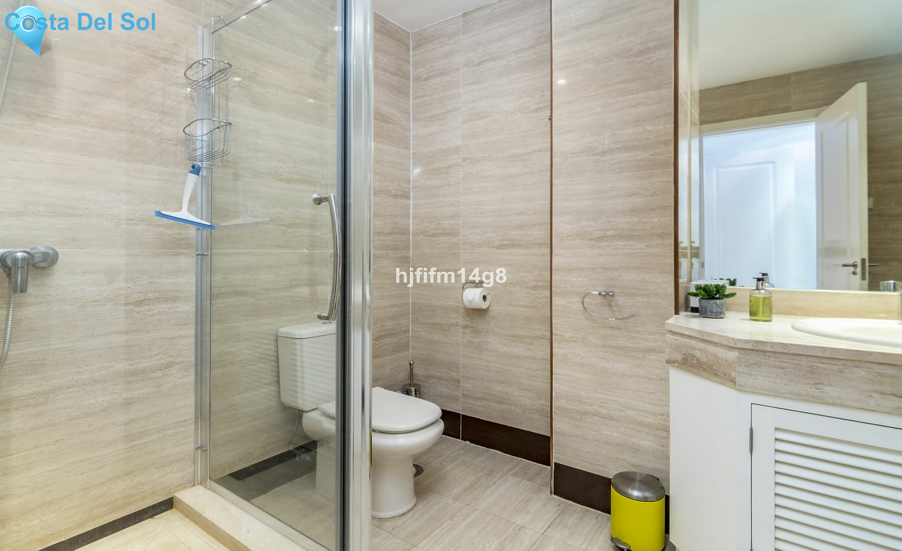 Ground Floor Apartment in Nueva Andalucía-1535003