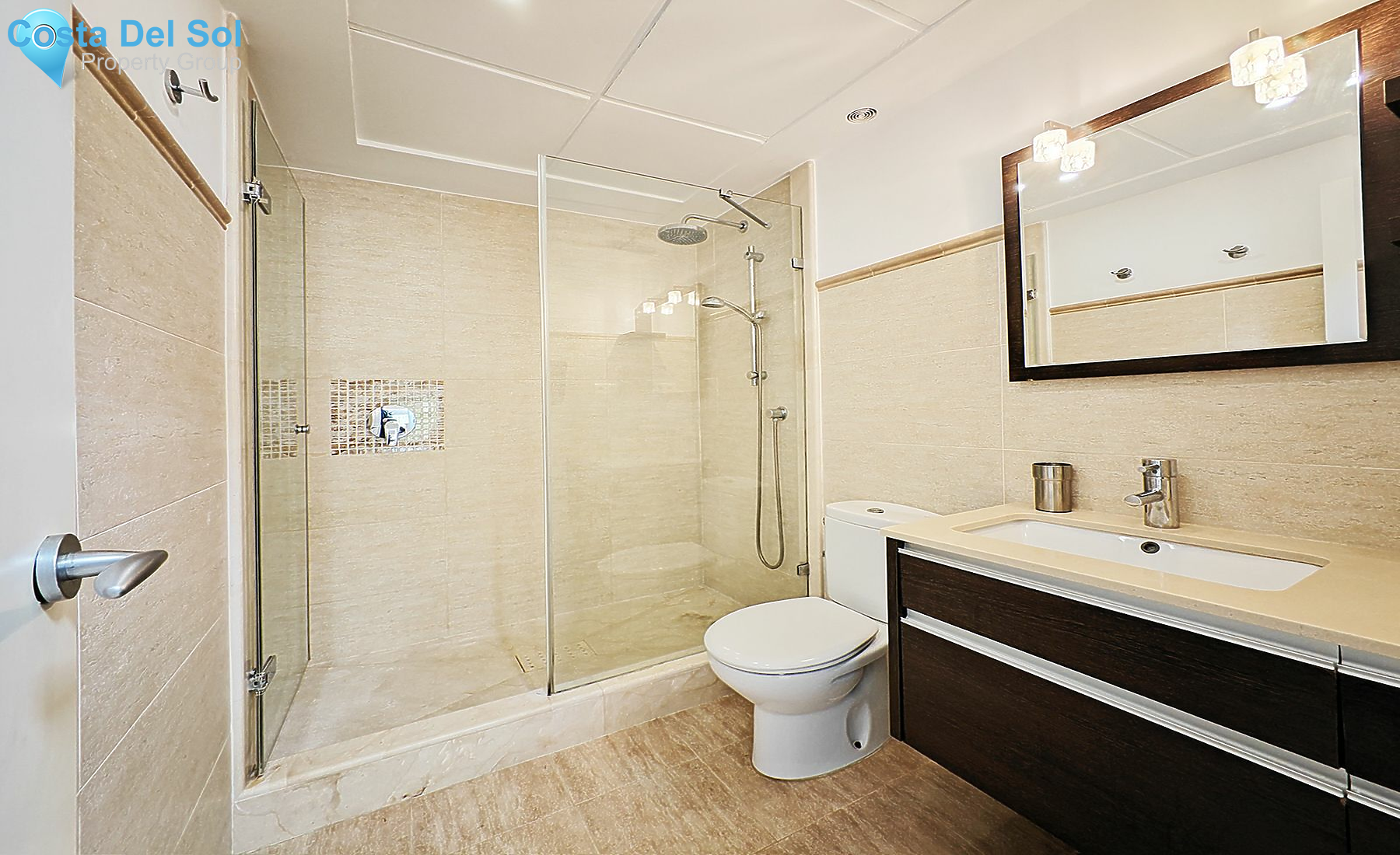 Ground Floor Apartment in Nueva Andalucía-1544211
