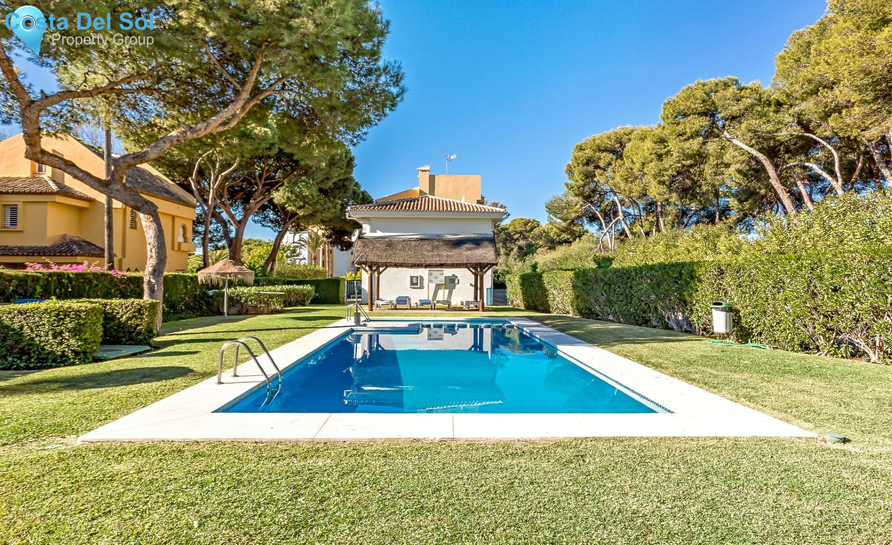 Ground Floor Apartment in Puerto de Cabopino-1261384